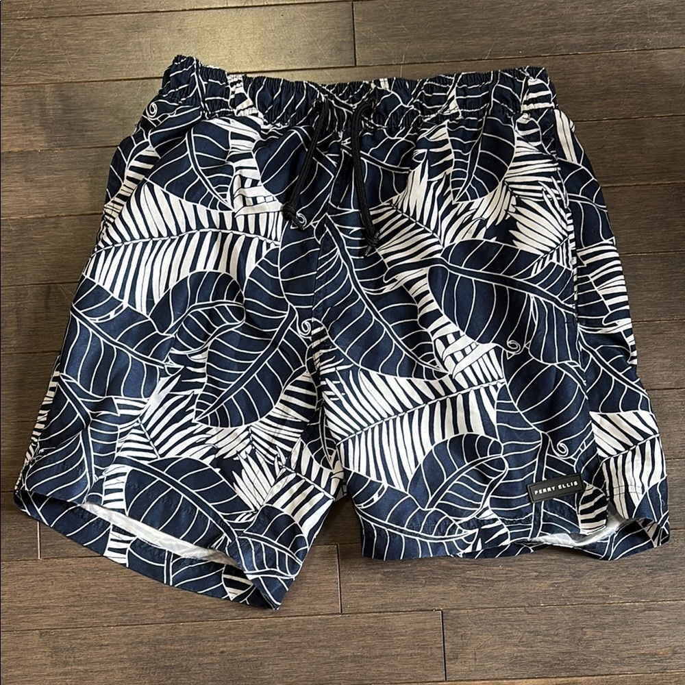Men's S Perry Ellis Navy Leaf Print Swim Shorts